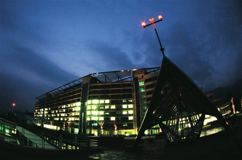 學生組  第一名  不夜(2)